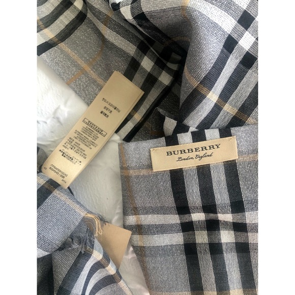 Burberry - Metallic Vintage Check Wool Silk Scarf - Picture 10 of 13